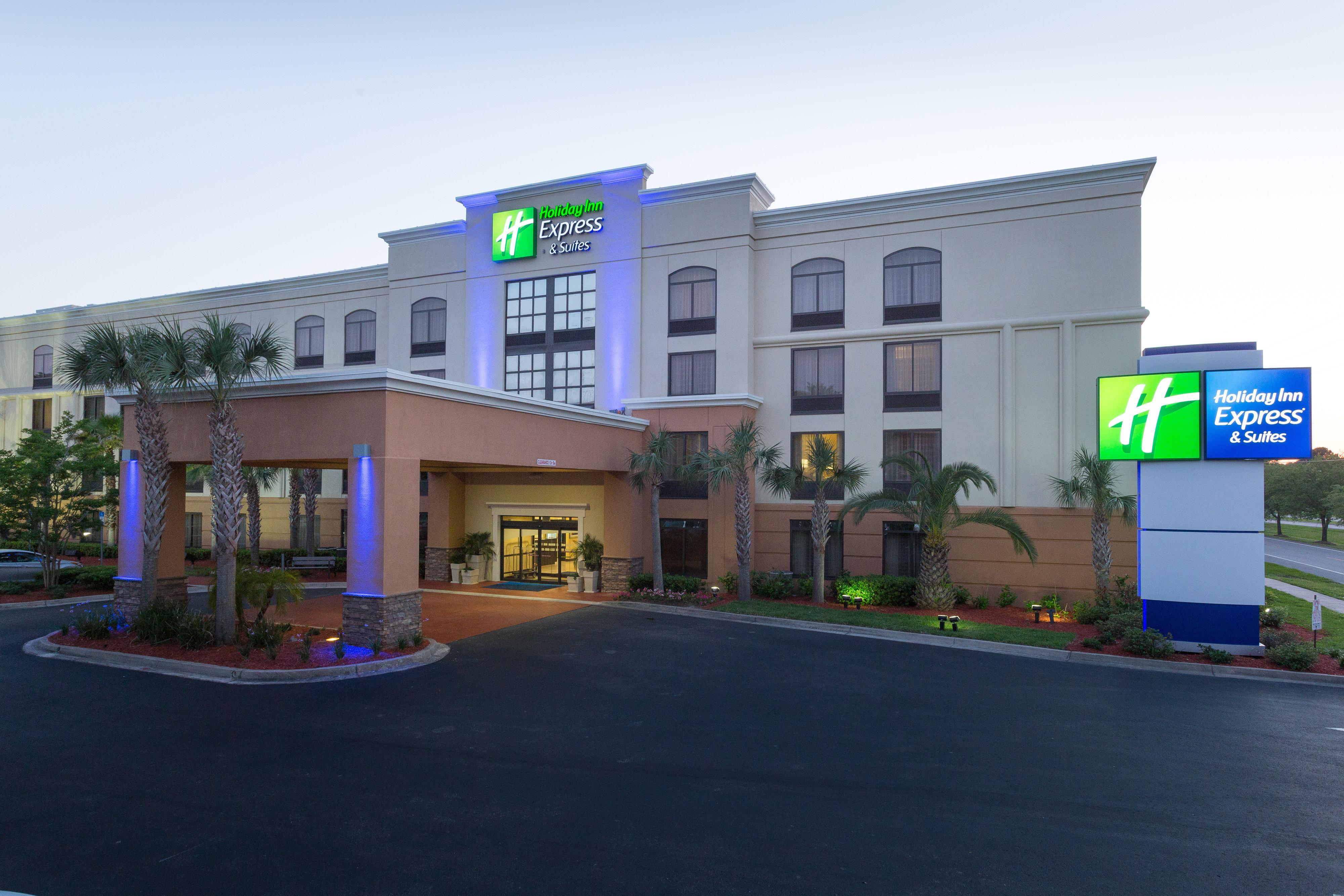 Holiday Express & Airport By Ihg